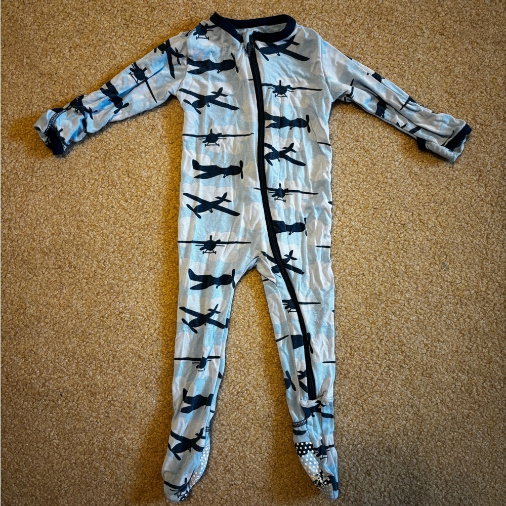 KicKee Airplane/Aviator Print Bamboo Pajamas Size 6-9 Months